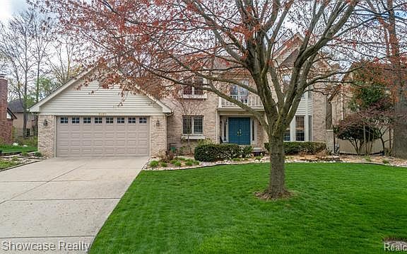 4th image of 6351 Odessa Dr