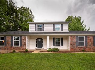 15553 Canyon View Ct, Chesterfield, MO