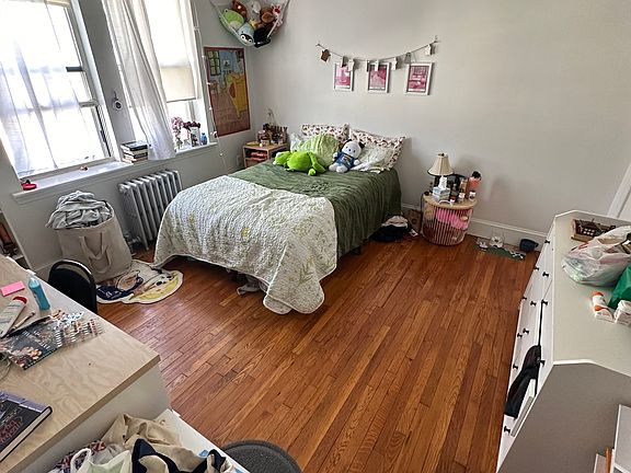 3rd image of 28 Colborne Rd APT 12A