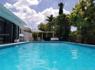 590 NE 172nd St, North Miami Beach, FL 33162