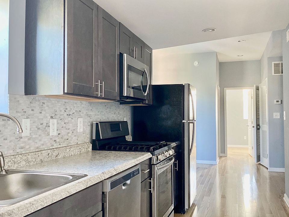 1st image of 4037 Brown St Floor 3