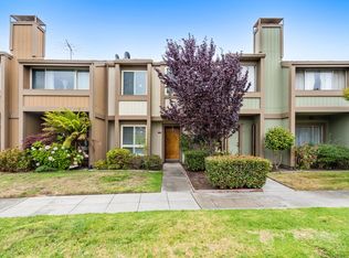 1005 Tahiti Ln, Alameda, CA 94502