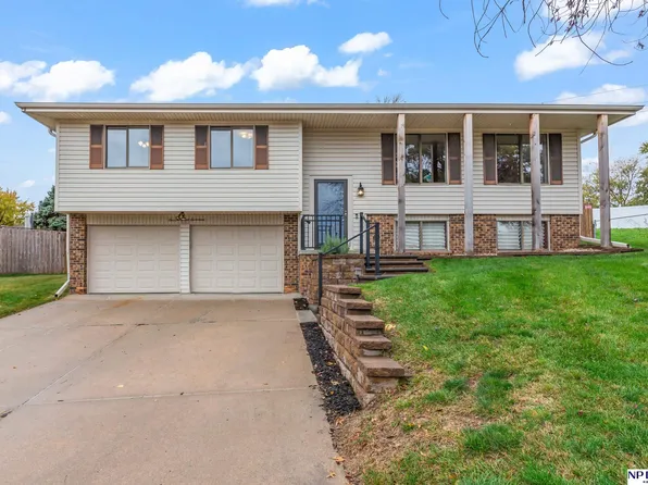 13117 Edna St, Omaha, NE 68138