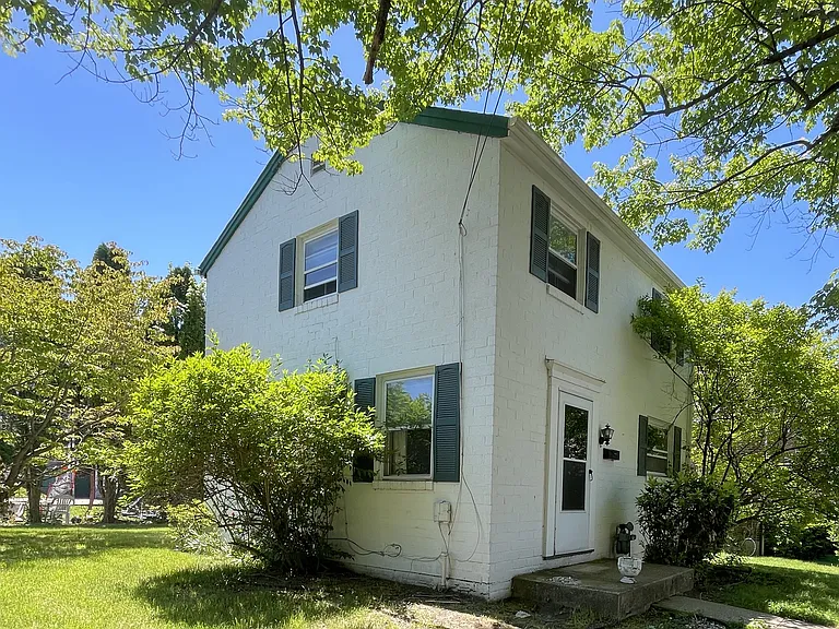 500 Winston Ave — Photo 3