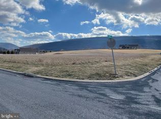 15 Cedar Hill Dr, Reedsville, PA 17084