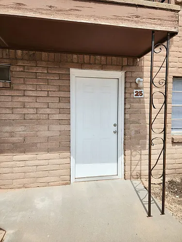 1550 Arizona Dr Photo 1