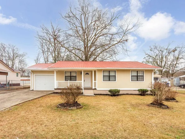 501 Lawson St, Talladega, AL 35160