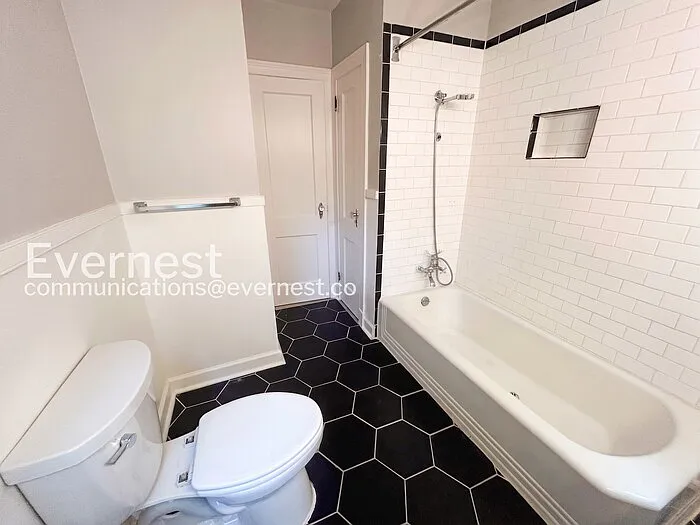 1735 Willis Mill Rd SW — Photo 11
