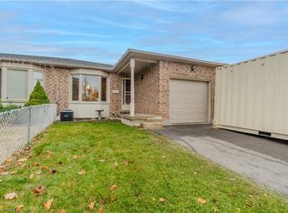 49 Palomino Dr, Brantford, ON N3P1J6