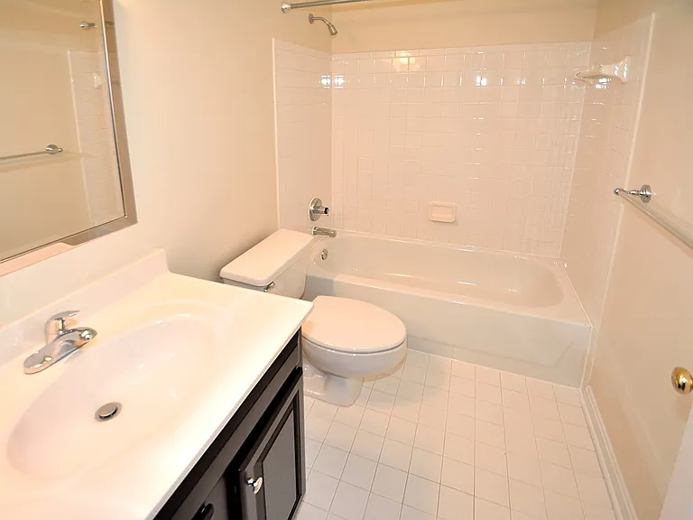 9425 Van Arsdale Dr — Photo 20