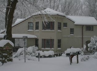 213 W Possum Hollow Rd, Rose Valley, PA 19086