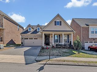 4802 Genoa Dr, Mount Juliet, TN 37122