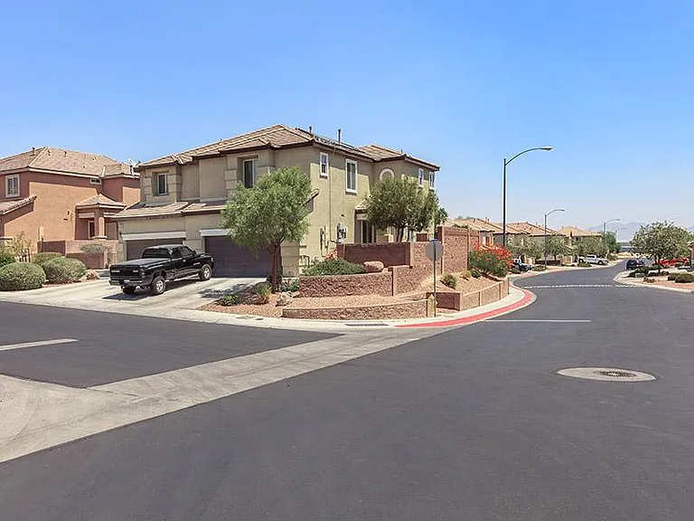 Suncrest Townhomes — Photo 47