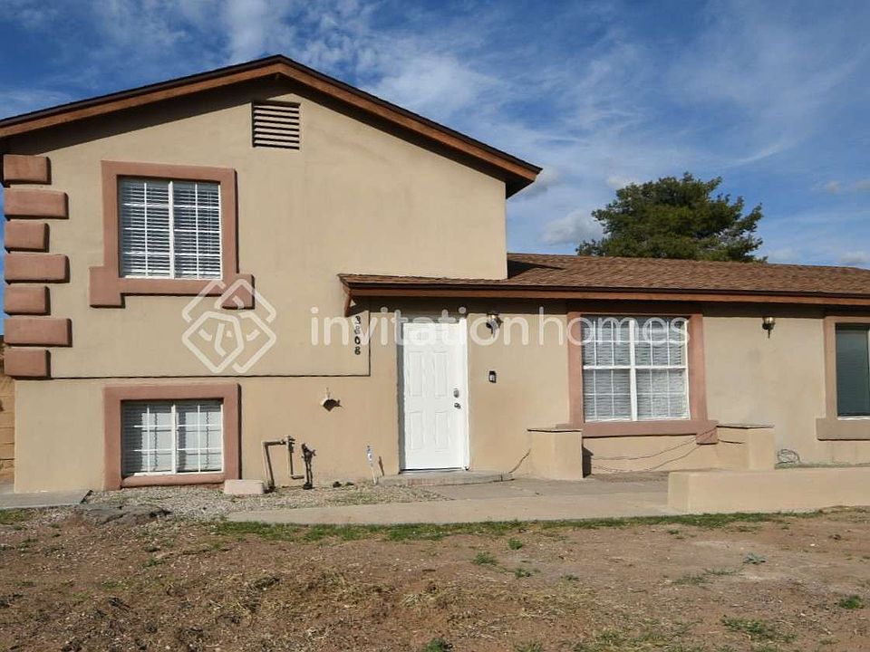 1st image of 3808 W Columbine Dr