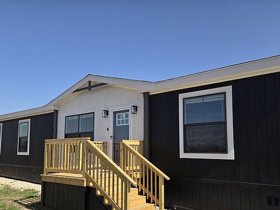 2nd image of 684 Mill Run Ave #206