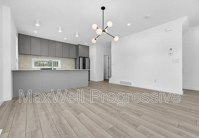 13516 115th Ave NW #5 — Photo 6