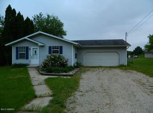 1007 W Main St, Middleville, MI 49333