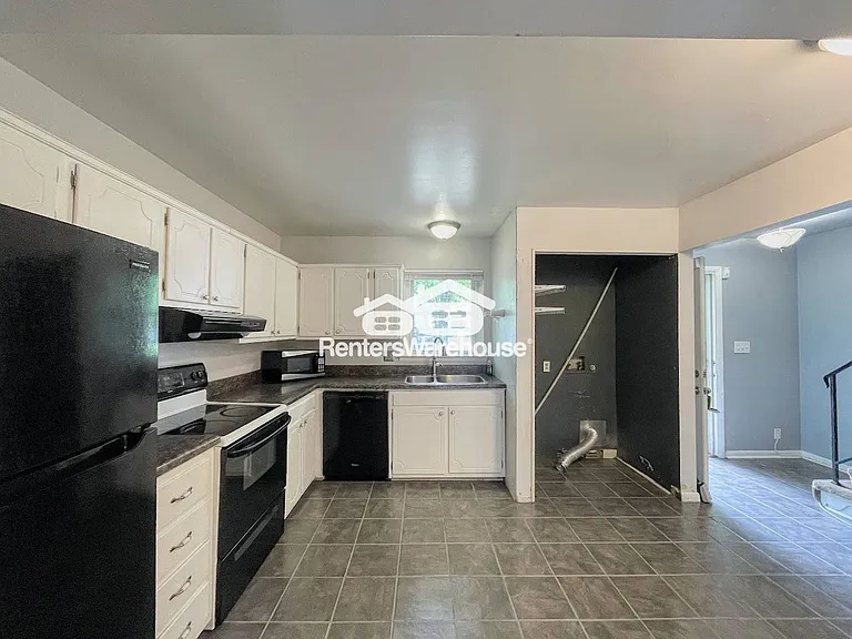 5629 Banbury Ct — Photo 6