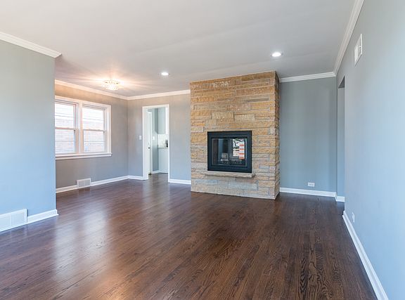 3rd image of 8420 Laramie Ave