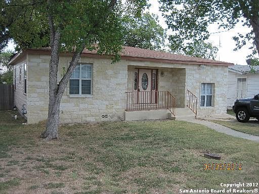 1st image of 242 N GOLDEN CROWN DR