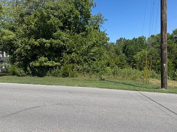 4th image of 125 Stateline Dr #3