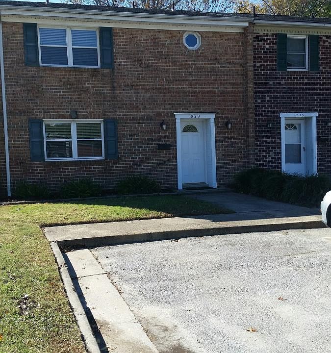 End unit Townhome
