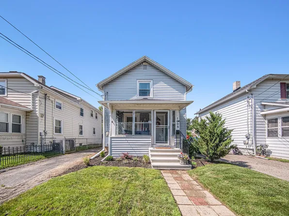 1608 Floral Ave, Jackson, MI 49202
