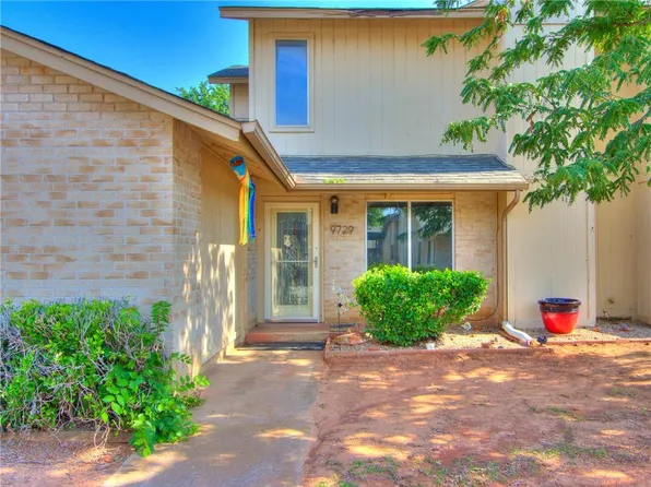 9729 Hefner Village Blvd, Oklahoma City, OK 73162