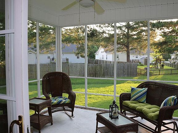 screened in porch