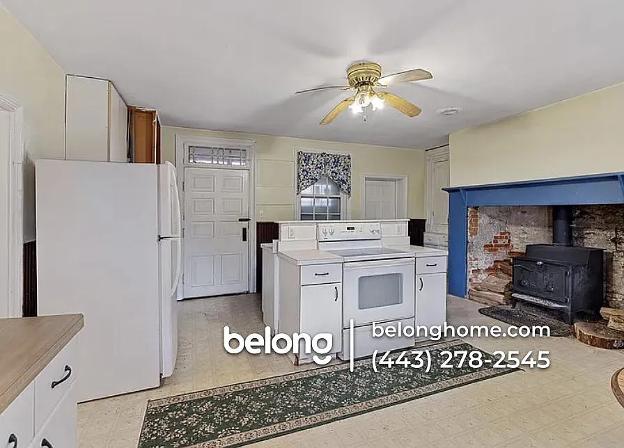 2 bed, 1.5 bath, 1200 sqft, $2,195 — Photo 4