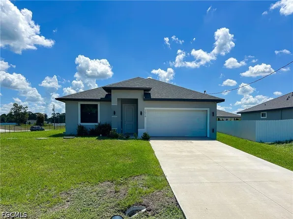 7016 Palpano Cir, Labelle, FL 33935
