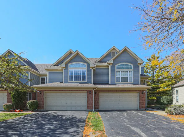 270 Manor Dr, Buffalo Grove, IL 60089