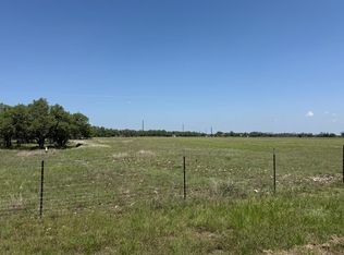 101 Roan Meadows Ln, Harper, TX 78631