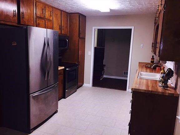 5th image of 1501 Beechwood Cir