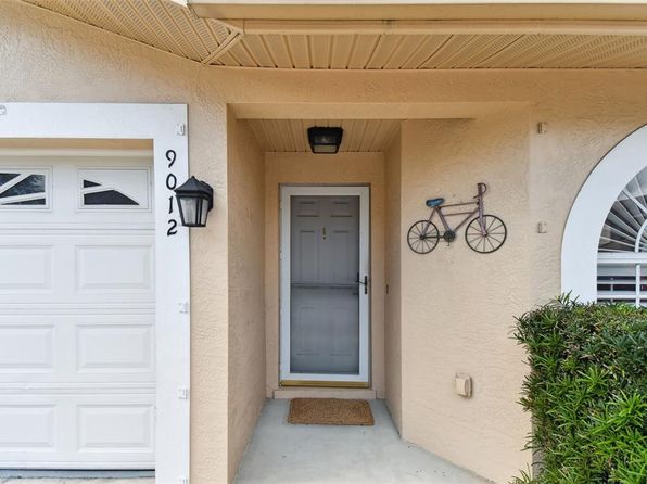 9012 Antigua Dr, Seminole, FL 33777