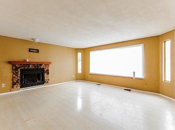 2nd image of 2016 167th Street Ct E
