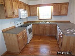 3rd image of 503 Northwood Villa