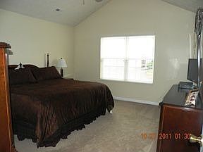 1st image of 24 Pebble Beach Ln