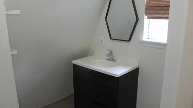 112 Cindy Ln — Photo 7