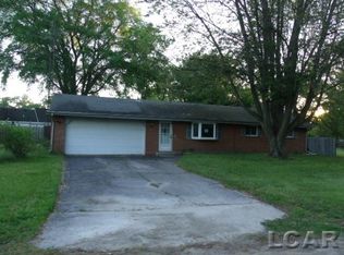 8130 Delray St, Lambertville, MI 48144