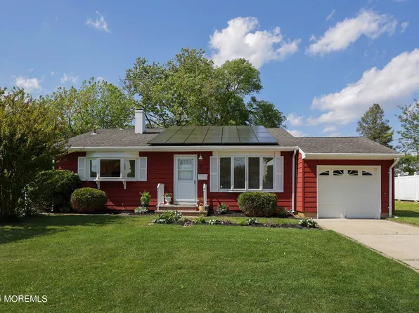 9 Garden Terrace, Hazlet, NJ 07730