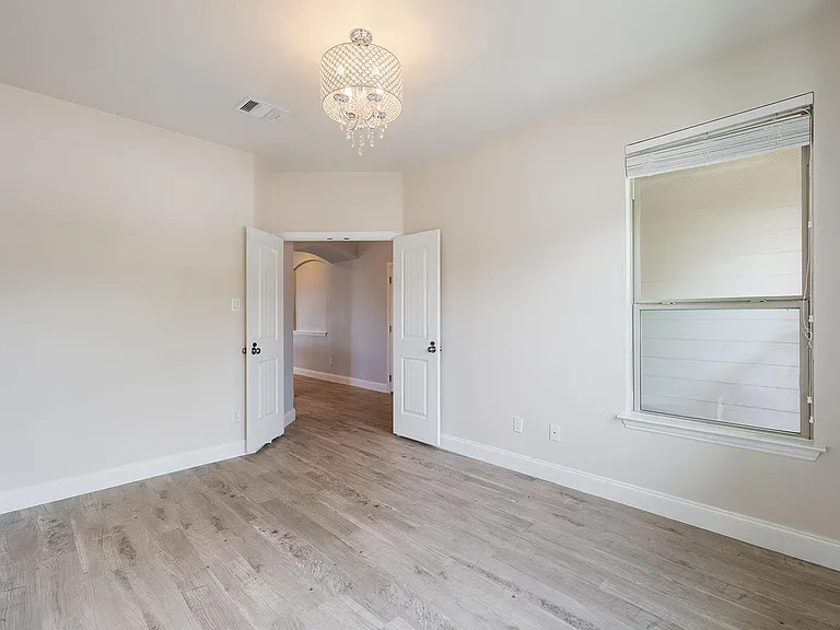 2517 Auburn Chestnut Ln — Photo 17