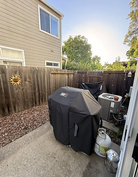 3043 Woods Cir — Photo 28