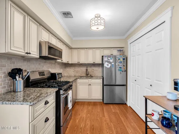 56C Galewood Drive, Matawan, NJ 07747