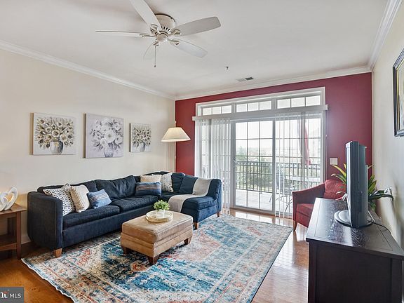 5th image of 332 Garden Park Blvd
