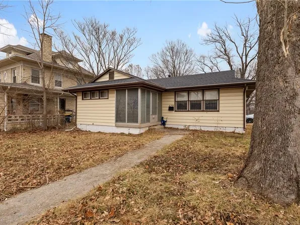 6133 Swope Pkwy, Kansas City, MO 64130