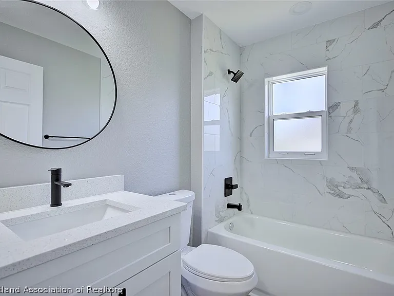 136 Friendly Cir — Photo 22