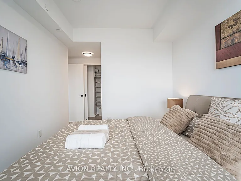 36 Zorra St #3008 — Photo 16