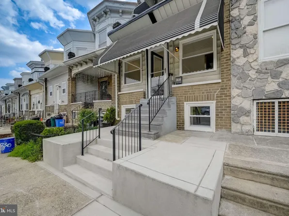 1030 S 56th St, Philadelphia, PA 19143