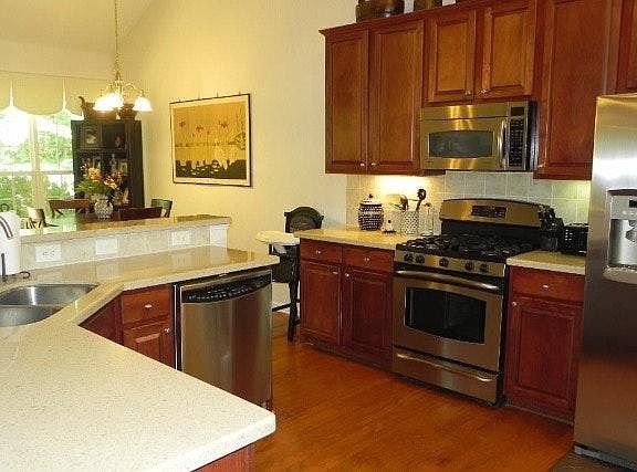 3rd image of 5012 Isabella Cannon Dr
